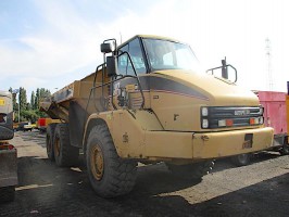 Caterpillar 725 ,rok 2006, wozidło