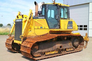 Komatsu D65PX-16, rok 2011